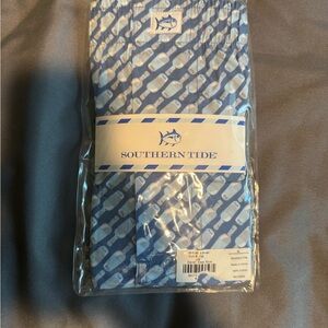 Southern Tide Skipjack Pattern Boxer Shorts in Navy and White